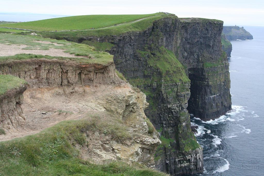 IMG_2332.JPG - Cliffs Of Moher