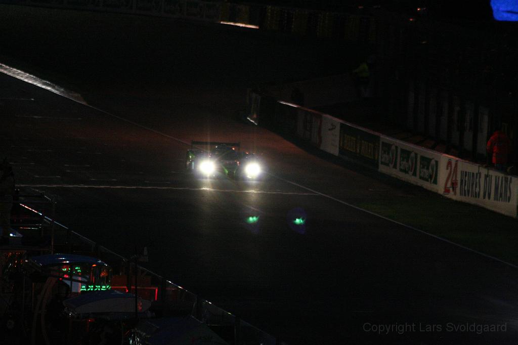 IMG_0400.JPG - Night-time qualifying