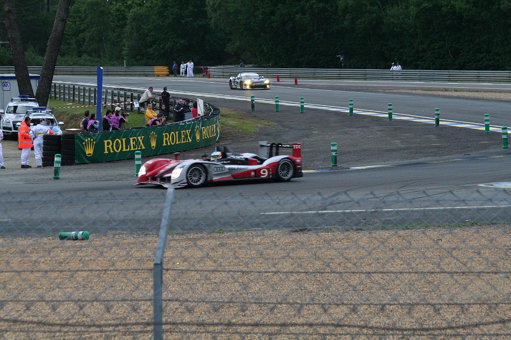 IMG_1206.JPG - #9 Audi at the end of the Mulsanne straight