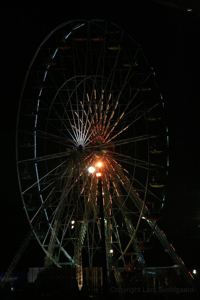 IMG_1317.JPG - Ferris wheel at night